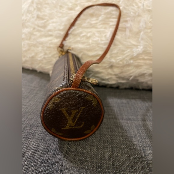 Authentic Vintage LOUIS VUITTON Monogram Papillon Pochette - Picture 3 of 8